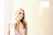 Top Model Jana Beller ist seit 1.10.2011 das neue Gesicht der Kosmetikmarke Misslyn (©Foto: Martin Schmitz)